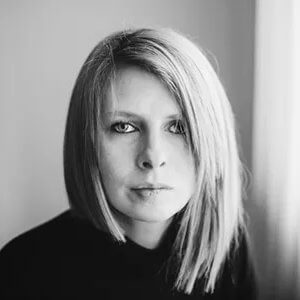 Ioana Moldovan, Jurnalist si Fotograf Documentarist Freelance